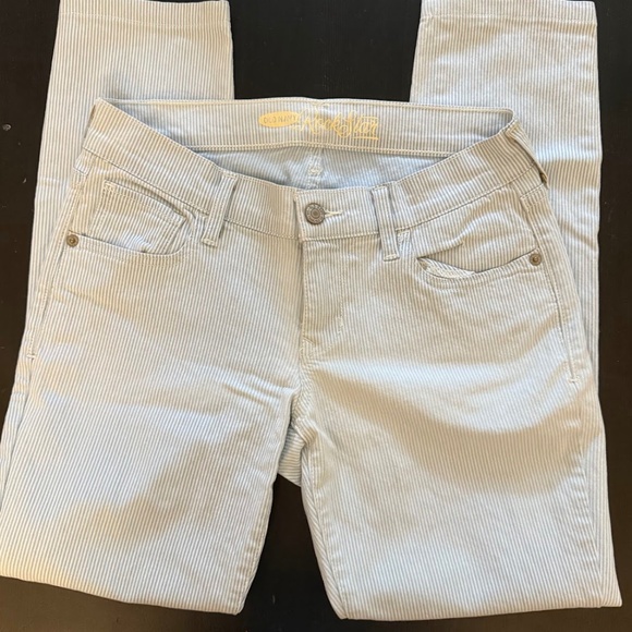 Old Navy Denim - Old Navy Rockstar Railroad Pattern Jeans Size 6 – Blue & White Striped